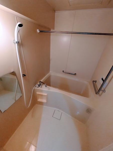 横浜市港南区上永谷３丁目のマンション