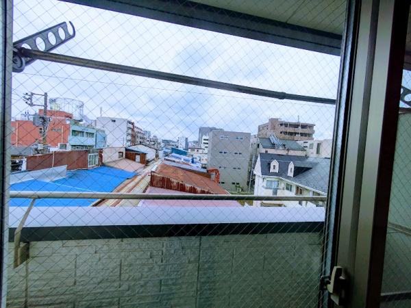 横浜市神奈川区六角橋１丁目のマンション