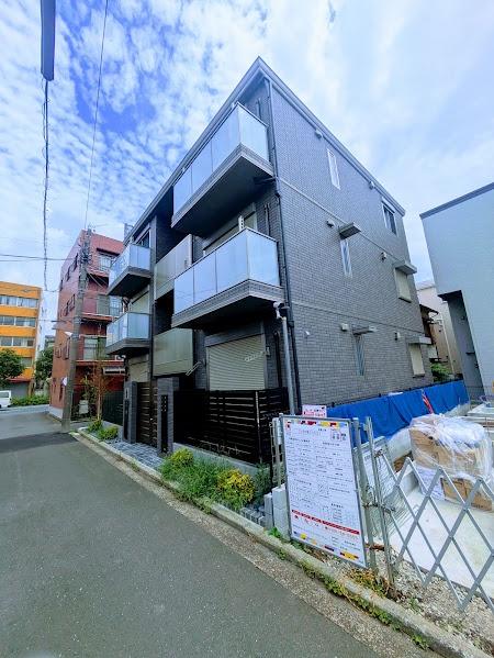 横浜市神奈川区三ツ沢下町のアパート