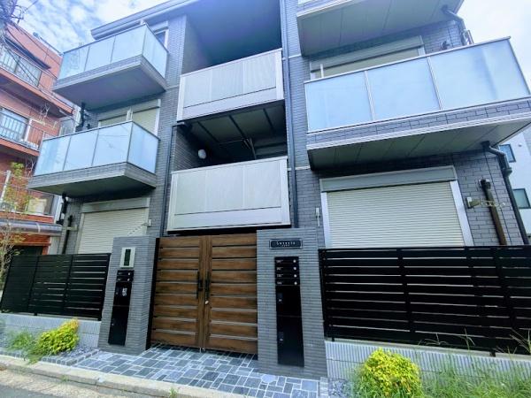 横浜市神奈川区三ツ沢下町のアパート