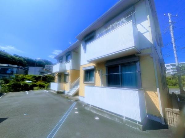 横浜市神奈川区菅田町のアパート