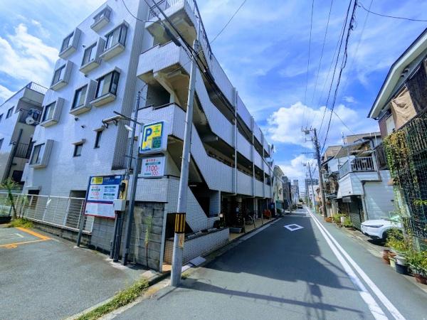 横浜市西区浜松町のマンション