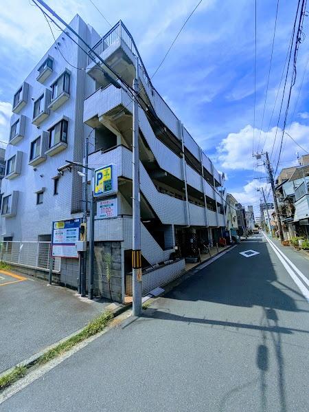 横浜市西区浜松町のマンション