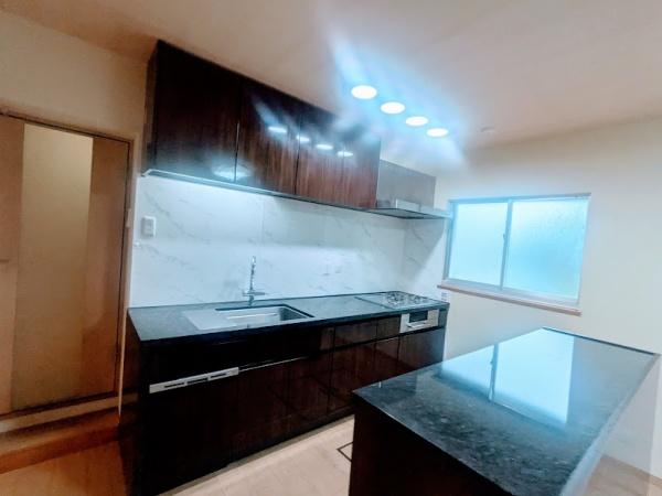 横浜市神奈川区三ツ沢下町のマンション