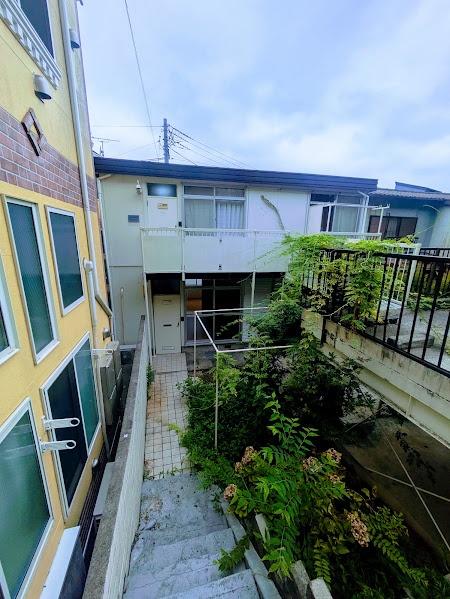 横浜市西区西戸部町１丁目のアパート