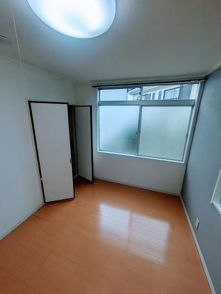 横浜市西区西戸部町１丁目のアパート