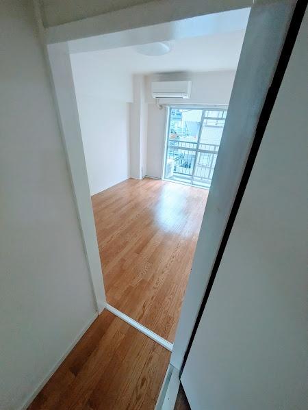 横浜市南区共進町１丁目のマンション