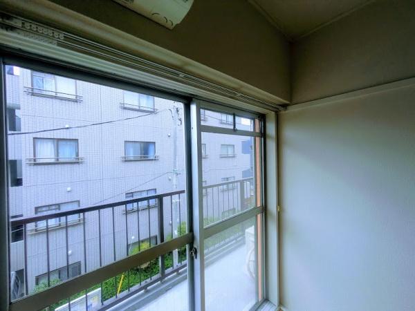 横浜市南区共進町１丁目のマンション
