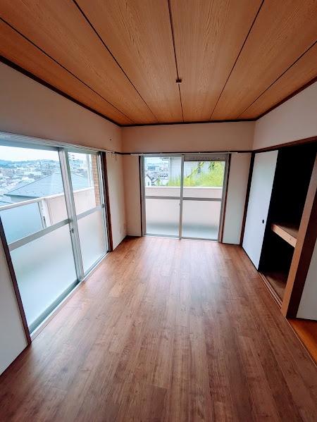 横浜市南区中里３丁目のマンション