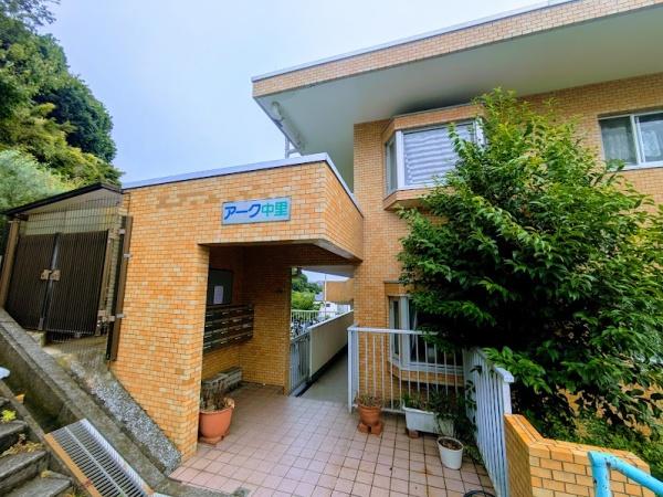 横浜市南区中里３丁目のマンション