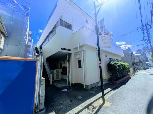 横浜市神奈川区六角橋１丁目のマンション