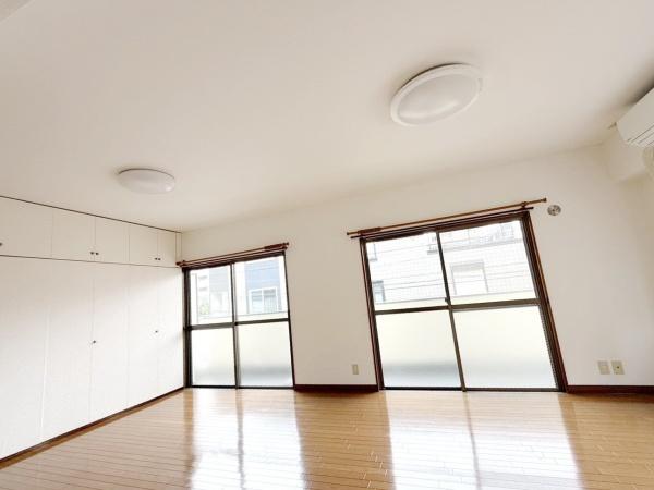 横浜市神奈川区六角橋１丁目のマンション