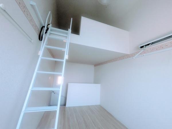 横浜市南区中村町４丁目のテラスハウス