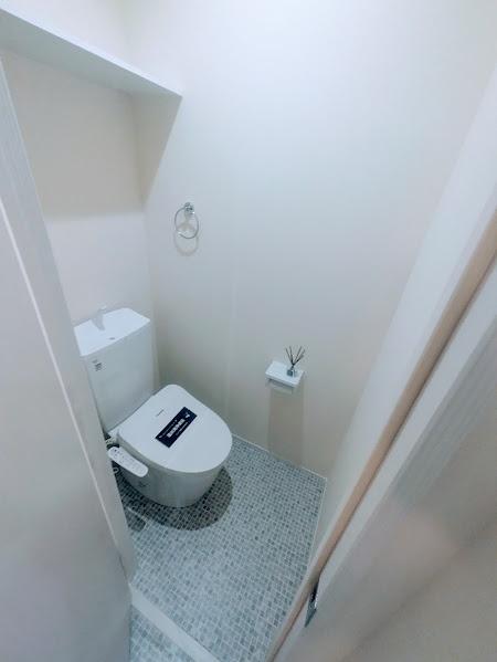 横浜市西区西戸部町２丁目のマンション