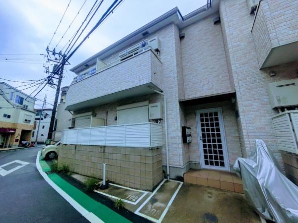 横浜市保土ケ谷区岩井町のアパート