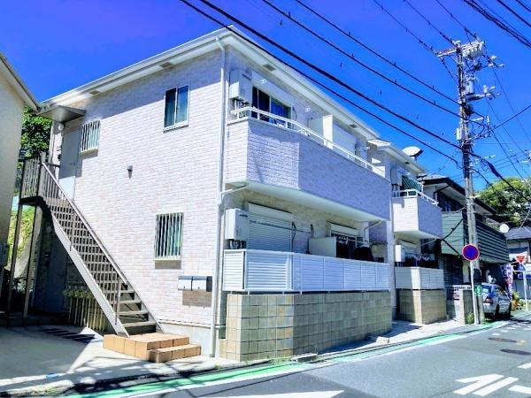 横浜市保土ケ谷区岩井町のアパート