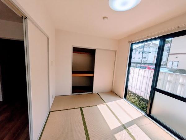 横浜市南区別所４丁目のアパート