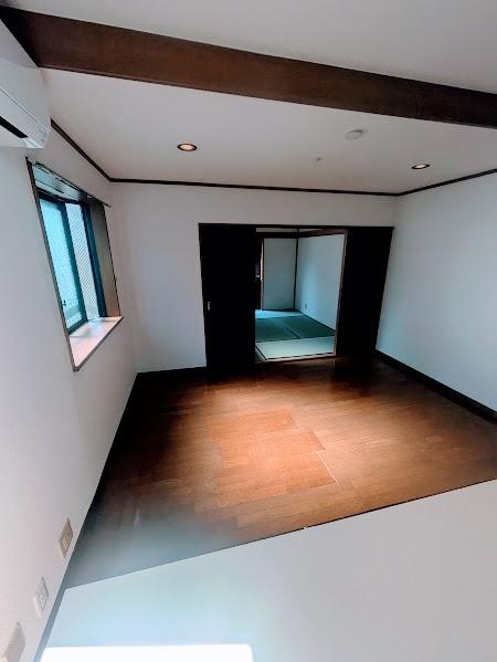 片倉町戸建