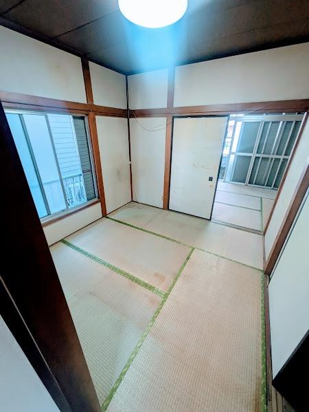 横浜市神奈川区六角橋２丁目のアパート