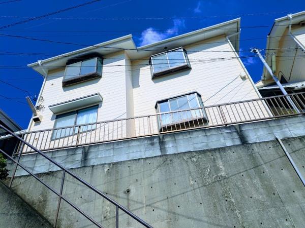 横浜市保土ケ谷区峰岡町3丁目のアパート