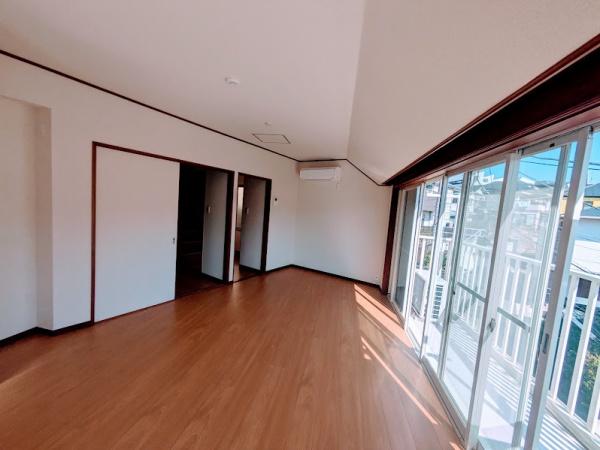 横浜市西区霞ケ丘のテラスハウス
