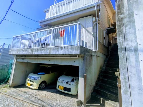 横浜市西区霞ケ丘のテラスハウス