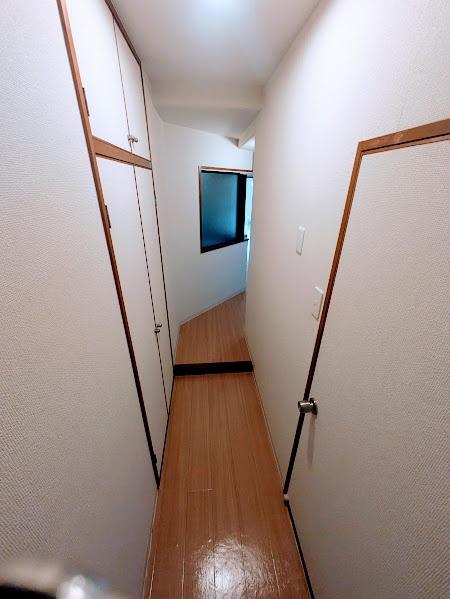 横浜市中区麦田町２丁目のマンション