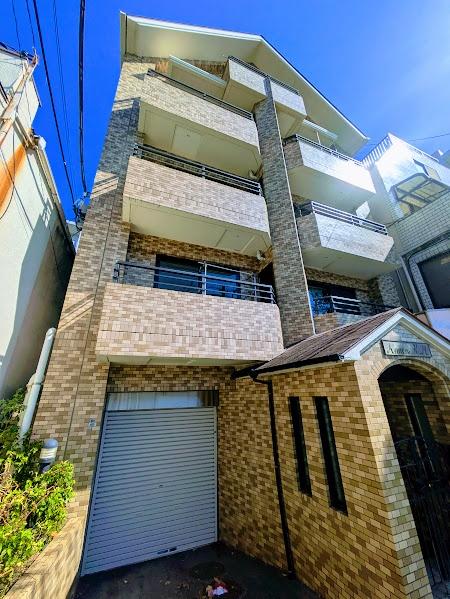 横浜市中区麦田町２丁目のマンション