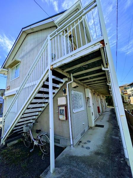 横浜市神奈川区羽沢南１丁目のアパート