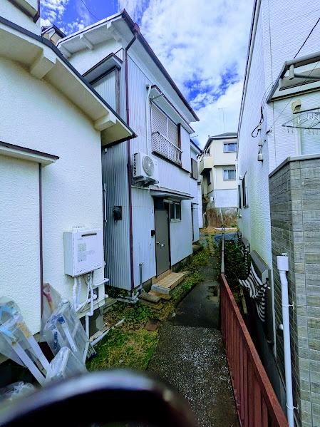 大岡1丁目貸家
