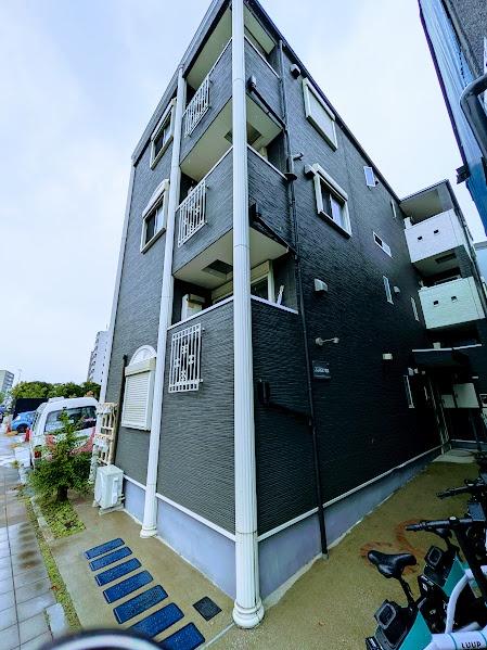 横浜市神奈川区子安通2丁目のアパート