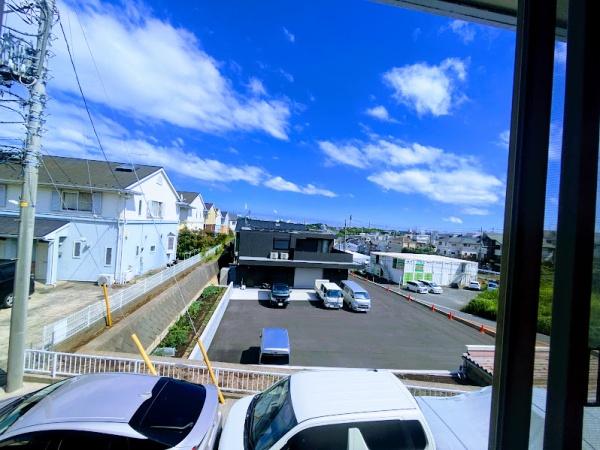 横浜市神奈川区三枚町のアパート