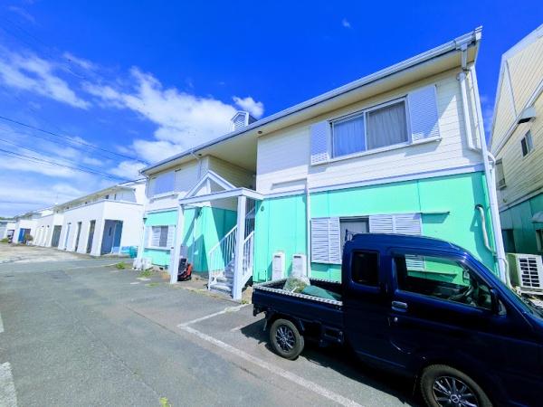 横浜市神奈川区三枚町のアパート