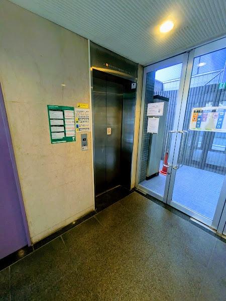横浜市西区中央１丁目のマンション