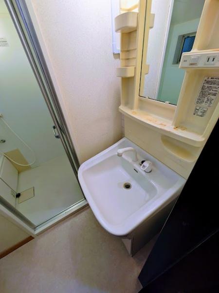 横浜市西区浅間町２丁目のマンション