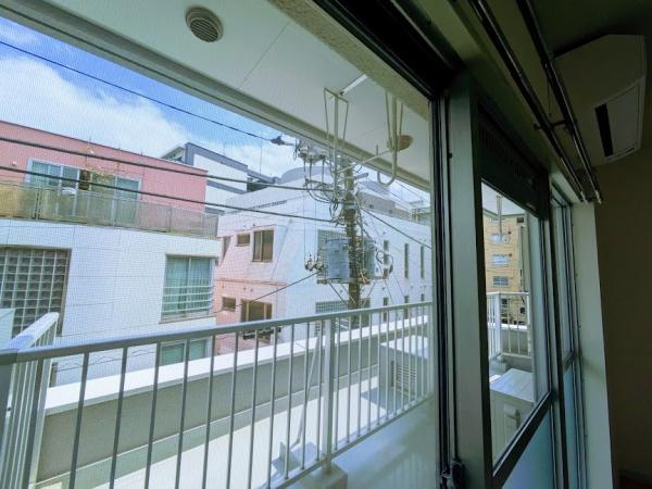 横浜市西区浅間町１丁目のマンション