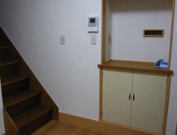横浜市保土ケ谷区岩間町１丁目の貸家