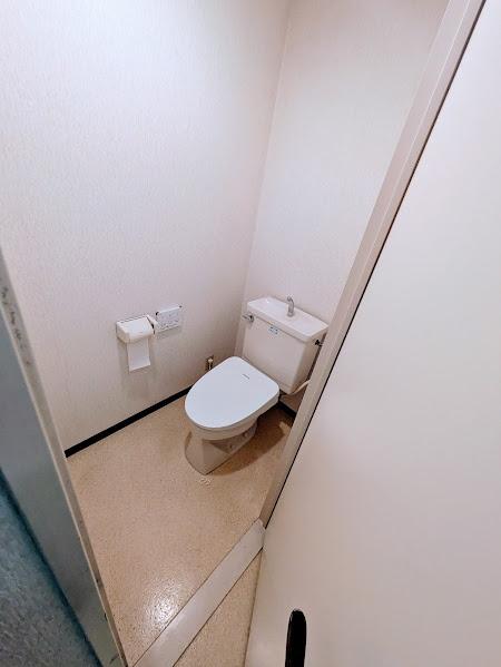 横浜市神奈川区三枚町のマンション