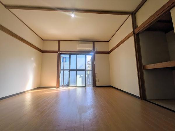 横浜市神奈川区三ツ沢南町のアパート