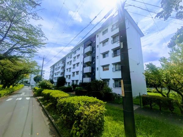 片倉台団地　17号棟