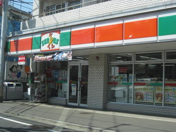 横浜市神奈川区三ツ沢中町のアパート(サンクス神大寺店)