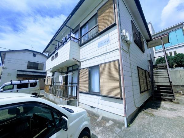 横浜市神奈川区片倉２丁目のアパート