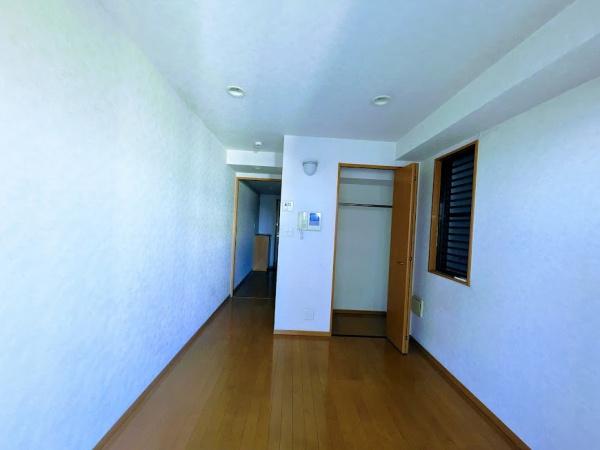 横浜市神奈川区反町1丁目のマンション(収納)
