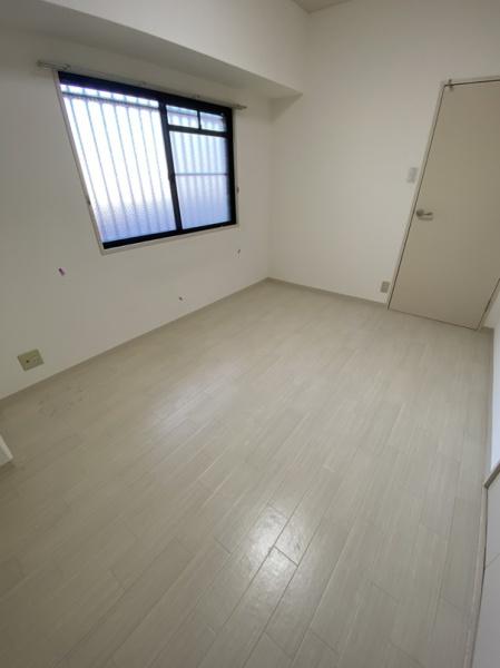 寝屋川市中神田町のマンション