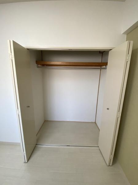 寝屋川市中神田町のマンション