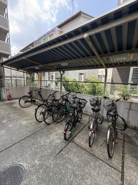 寝屋川市本町のマンション