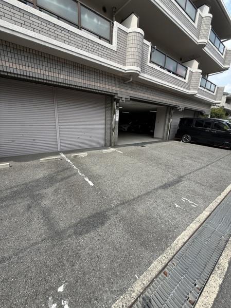 寝屋川市本町のマンション
