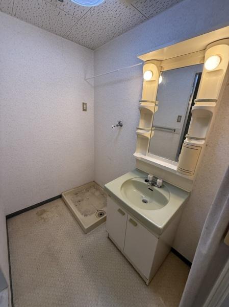 寝屋川市本町のマンション