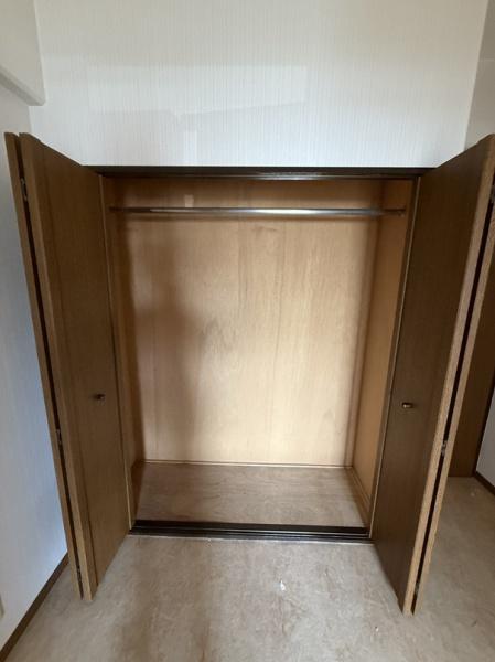 寝屋川市上神田２丁目のマンション