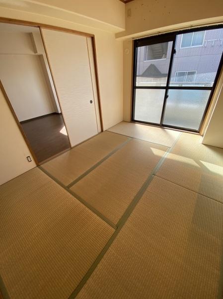 寝屋川市堀溝１丁目のマンション